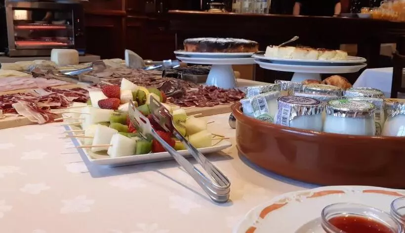 Отель Edelweiss