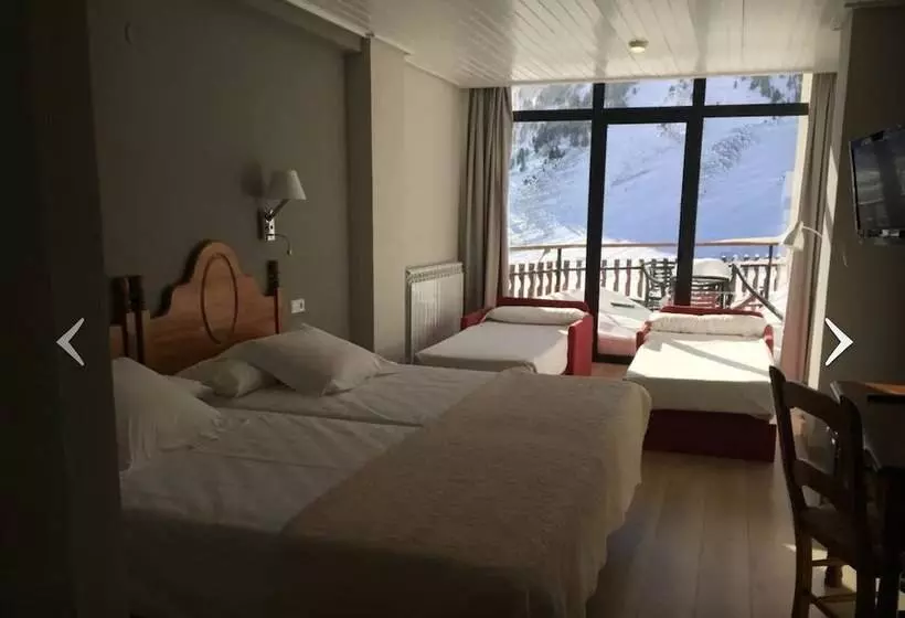 酒店 Edelweiss Candanchu