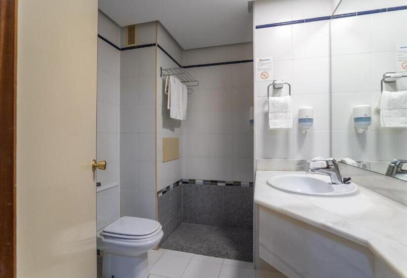 هتل Balneario De Chiclana