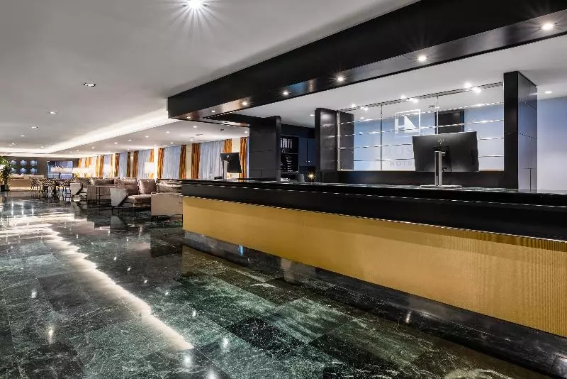 هتل Eurostars Atlantico