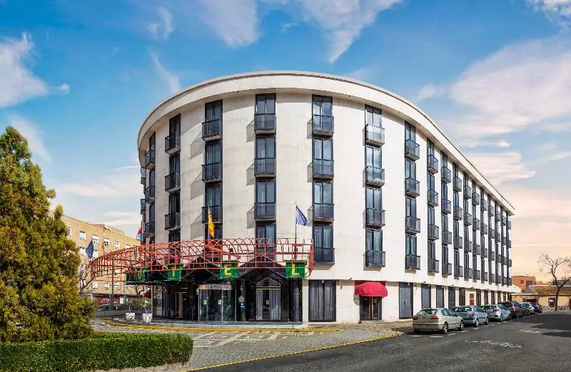 فندق Exe Dona Carlota