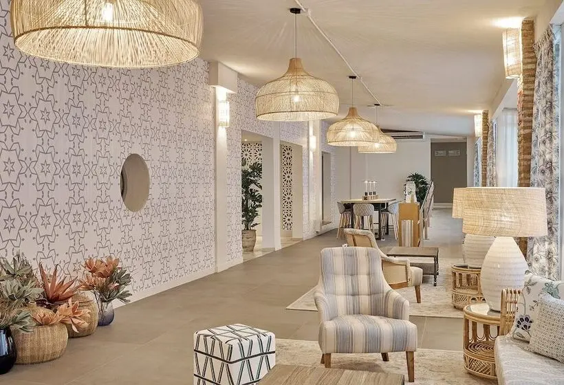 هتل Hesperia Cordoba