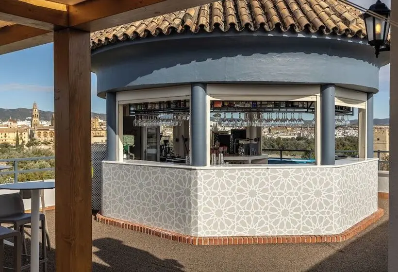 هتل Hesperia Cordoba