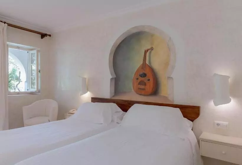 Отель Hurricane Beach