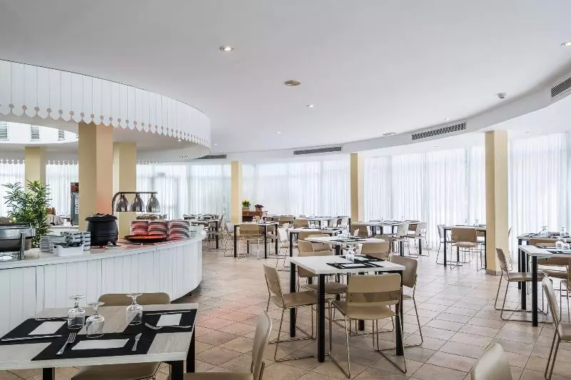 ホテル Intur Azor