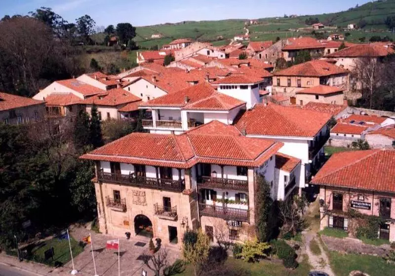 Отель Museo Los Infantes