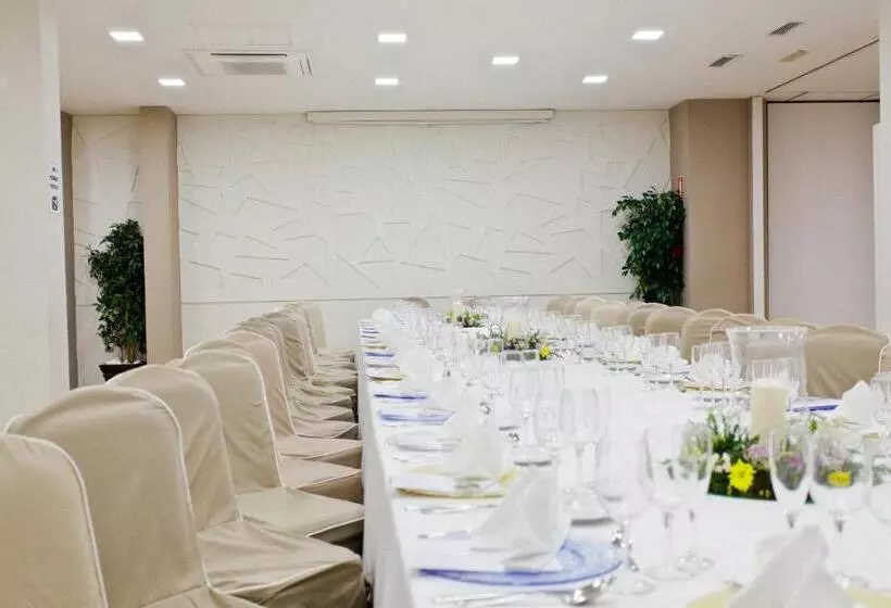 ホテル Porcel Sabica