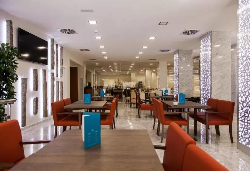 ホテル Porcel Sabica