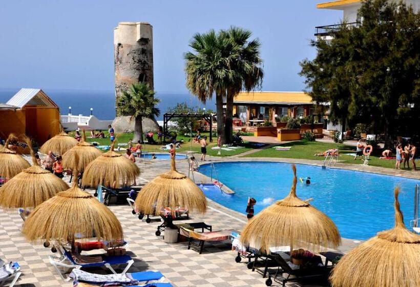 هتل Salobreña Suites