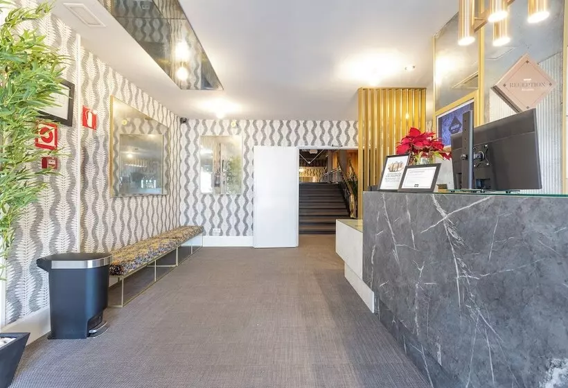 Hotel Acta Madfor