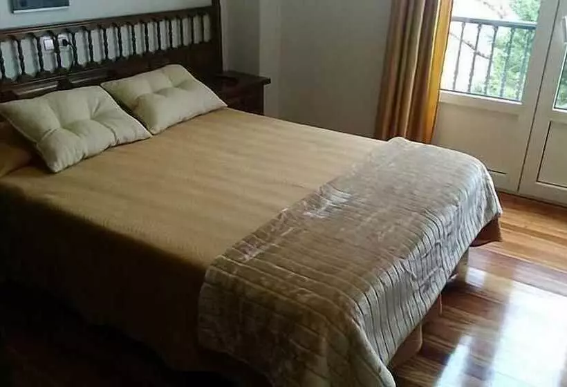 בית מלון כפרי Ansuina