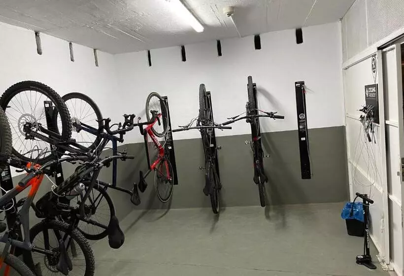 酒店 Aran La Abuela