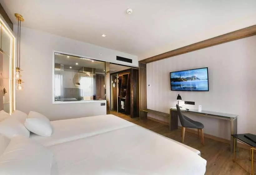 Hotel Barcelo Ourense