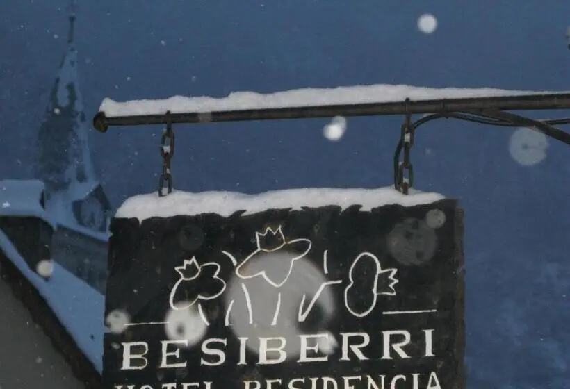 ホテル Besiberri