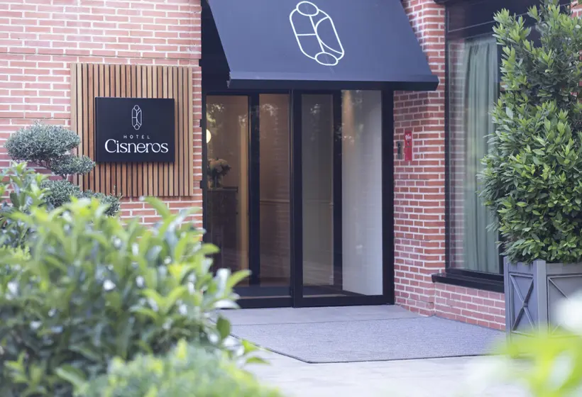 هتل Cisneros