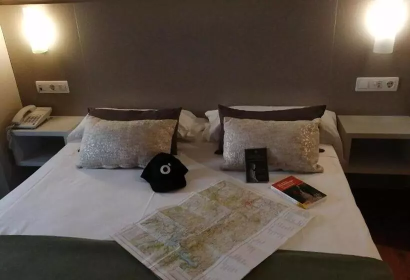 Hotel Duerming Villa De Sarria