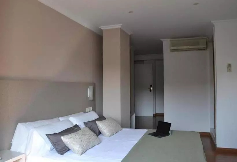 Hotel Duerming Villa De Sarria