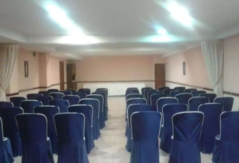 בית מלון כפרי Europa