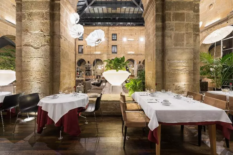 Отель Eurostars Los Agustinos