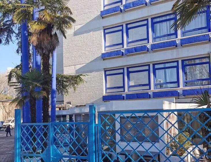 هتل La Posada De El Chaflan