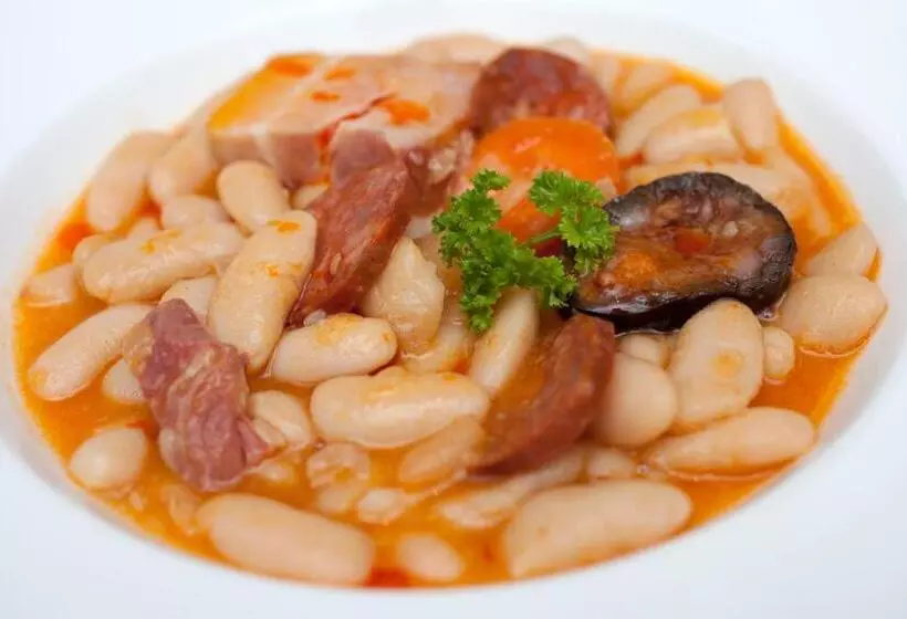 בית מלון כפרי Liabeny