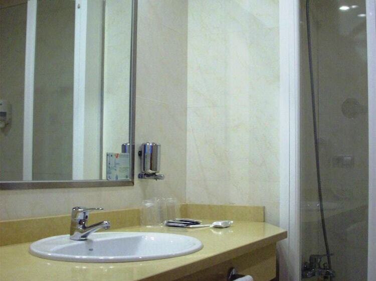 هتل Los Habaneros