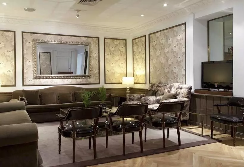 בית מלון כפרי Opera