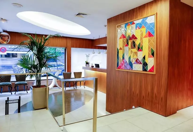 Hotel Opera