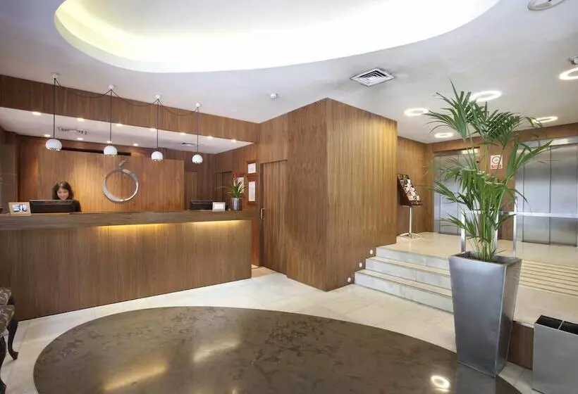 Hotel Opera