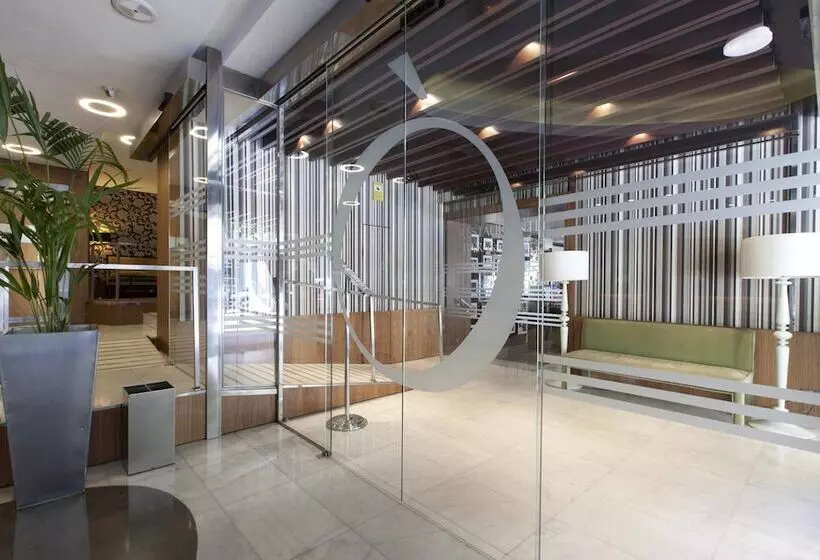 Hotel Opera