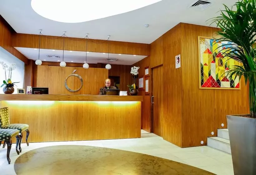 Hotel Opera