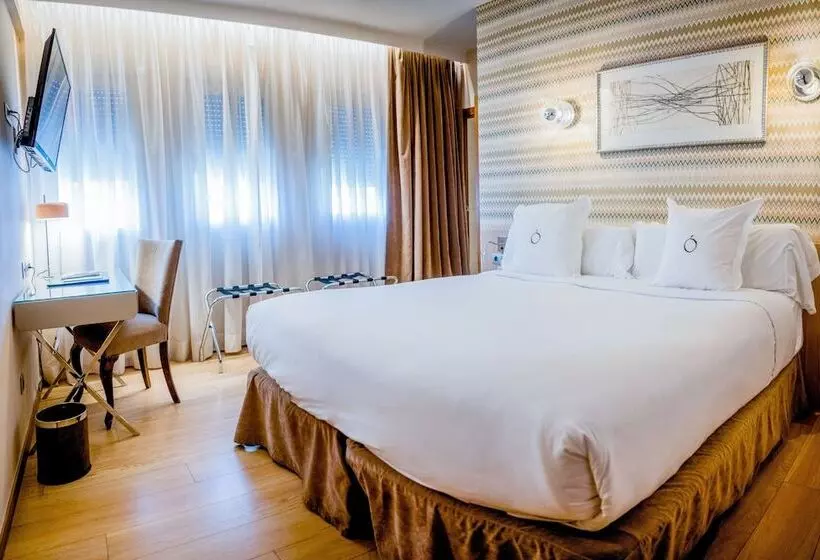 Hotel Opera