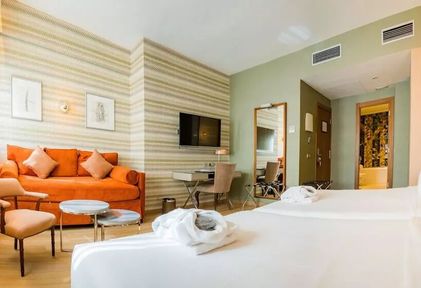Hotel Opera