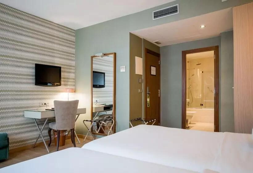 Hotel Opera