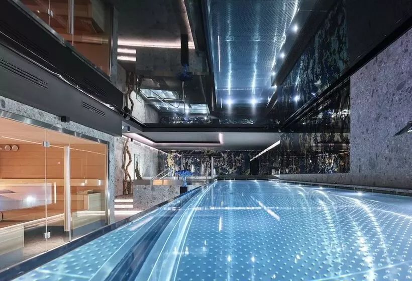 Wellington Hotel & Spa Madrid