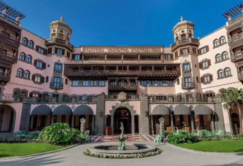 Santa Catalina, a Royal Hideaway Hotel  5*GL