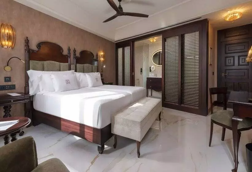 Santa Catalina, a Royal Hideaway Hotel  5*GL