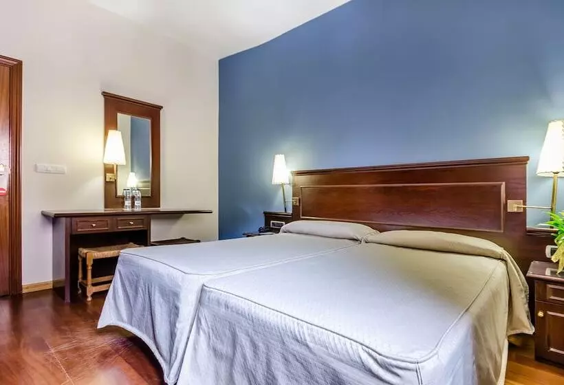 Отель Albarracin