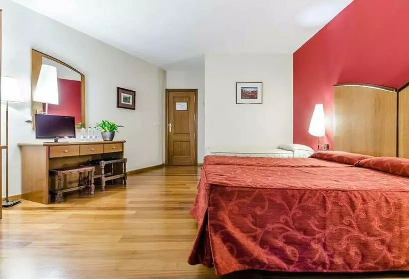 Отель Albarracin