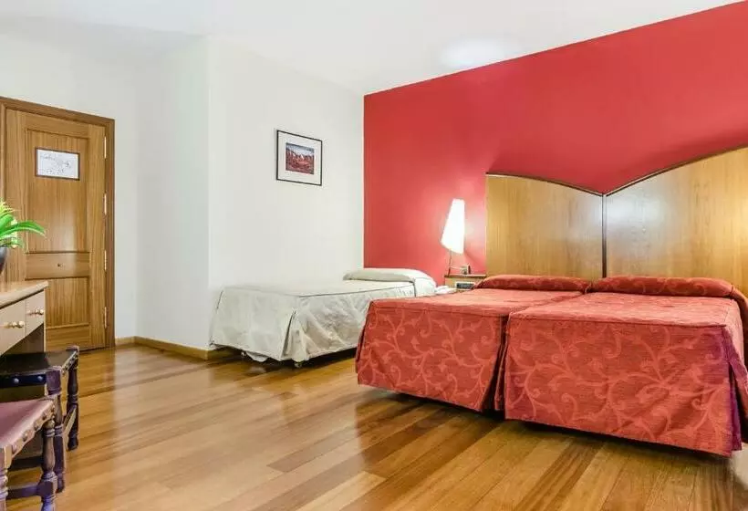 Отель Albarracin