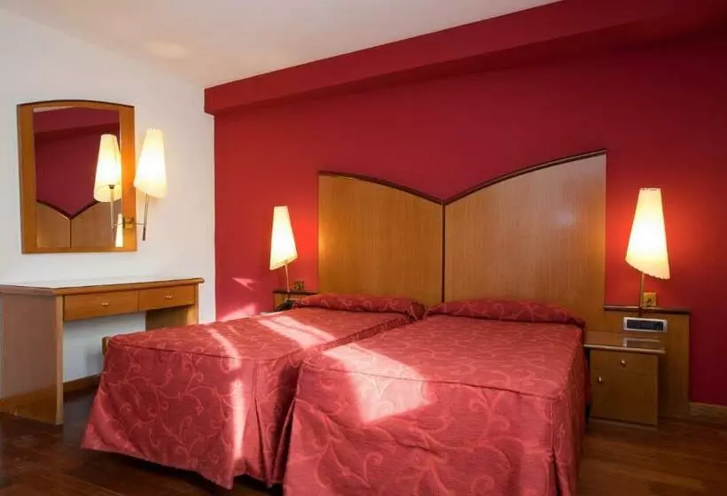 Отель Albarracin