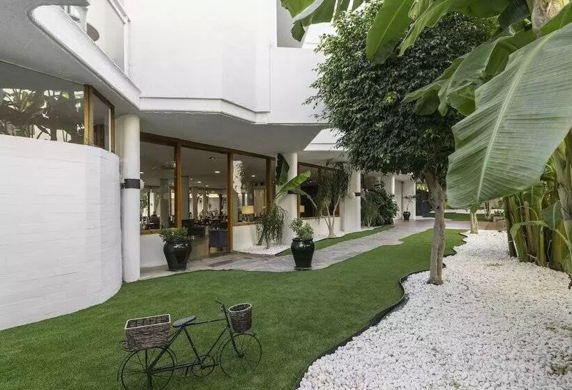 호텔 Aluasun Lago Rojo   Adults Recommended