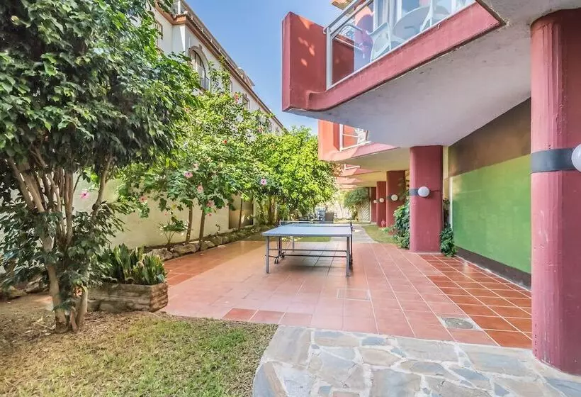 호텔 Aluasun Lago Rojo   Adults Recommended