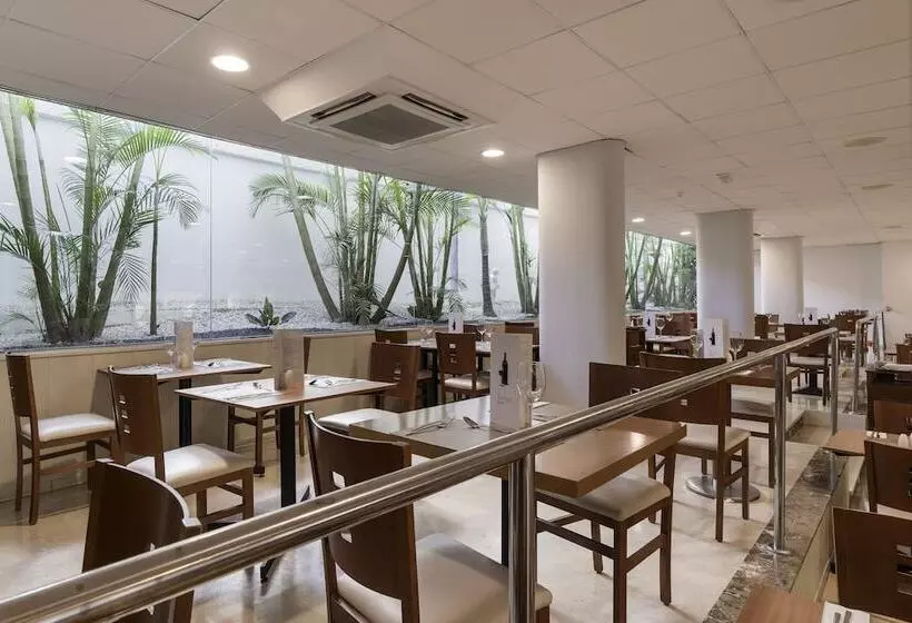 호텔 Aluasun Lago Rojo   Adults Recommended