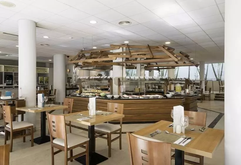 호텔 Aluasun Lago Rojo   Adults Recommended