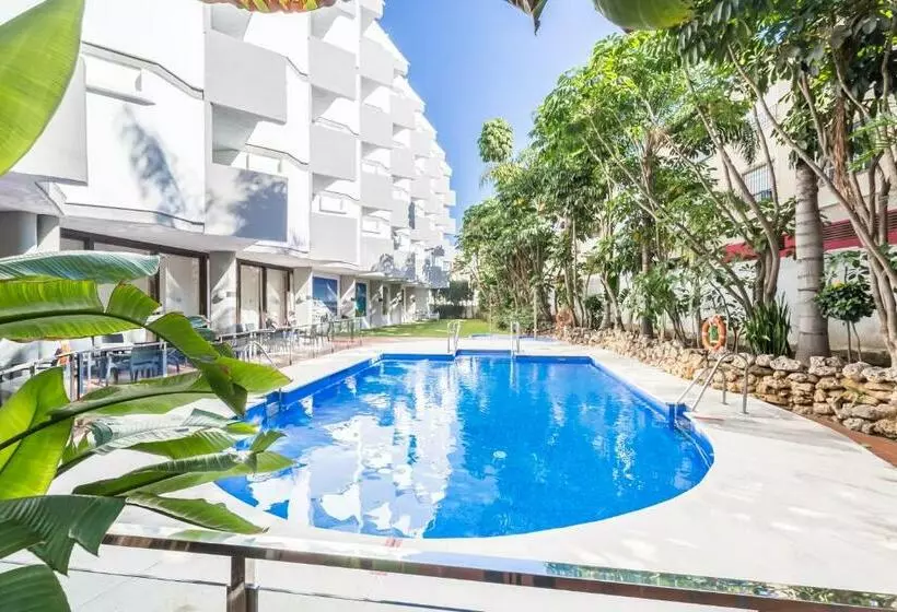 호텔 Aluasun Lago Rojo   Adults Recommended