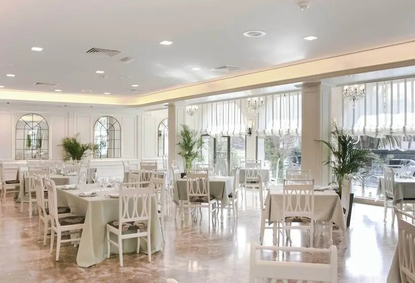 ホテル Castilla Torrijos