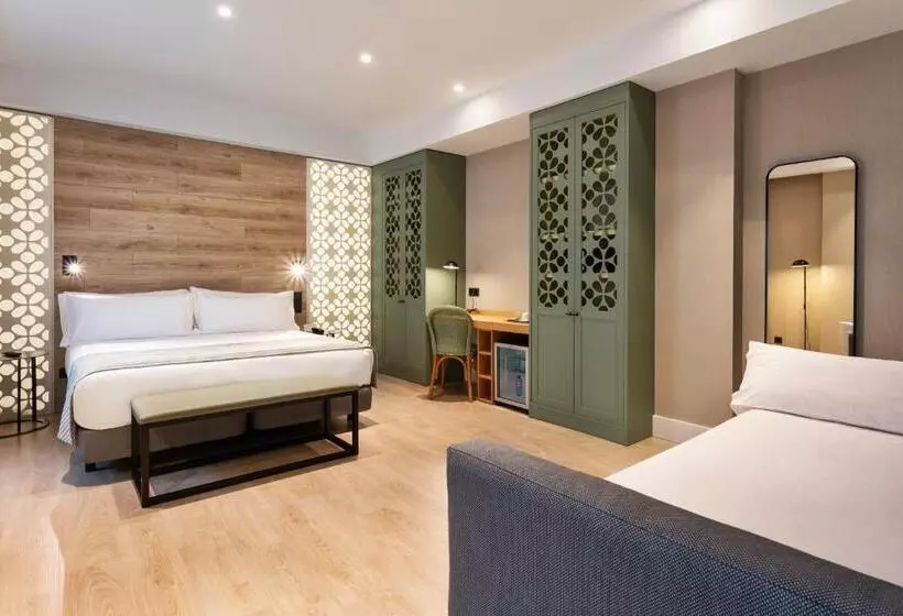 هتل Catalonia Santa Justa