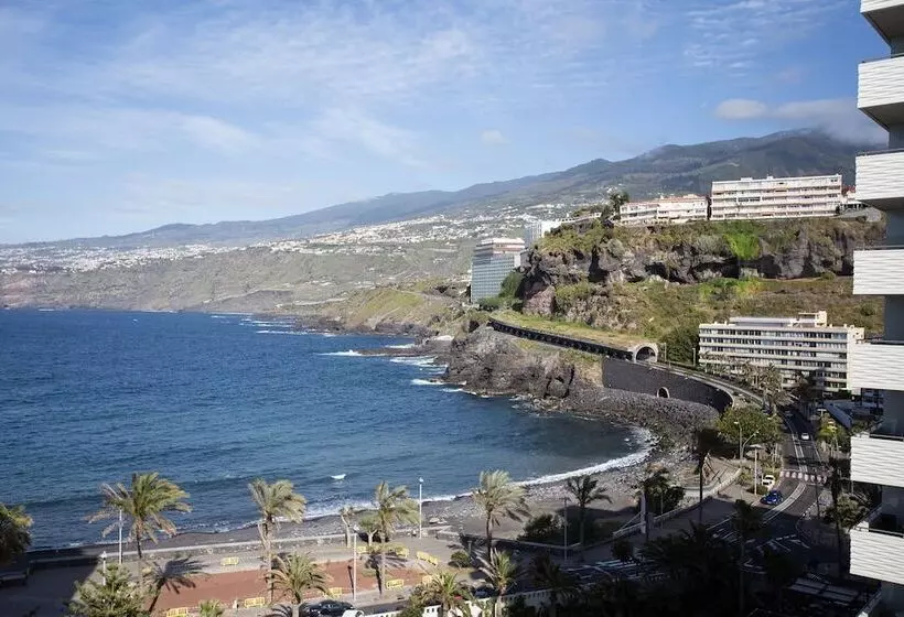 ホテル Checkin Concordia Playa