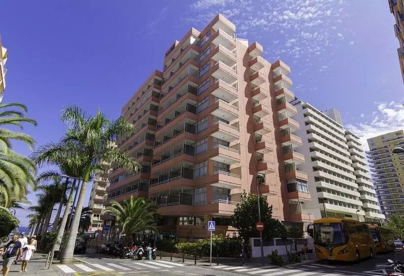 ホテル Checkin Concordia Playa